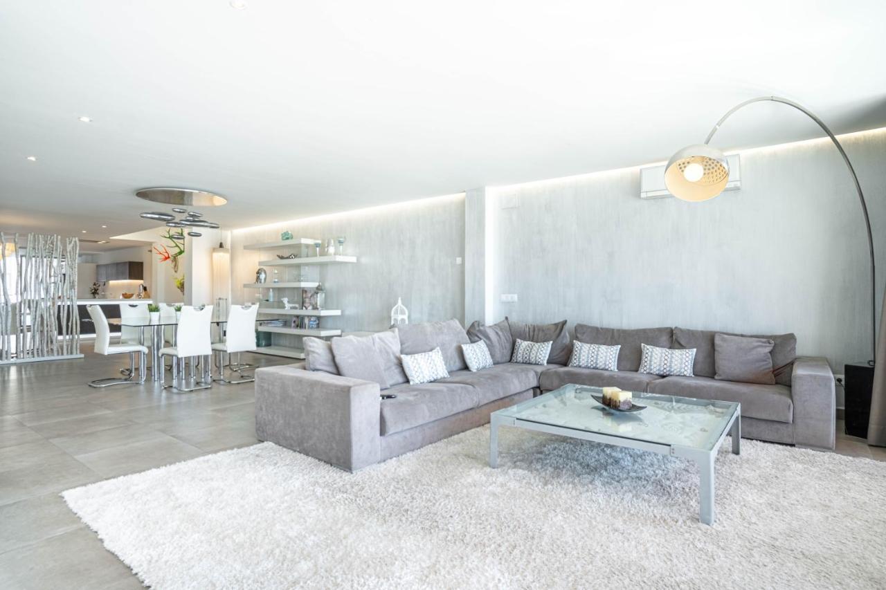 GRAND TERRACE APARTMENT in Puerto de Alcudia Exterior foto